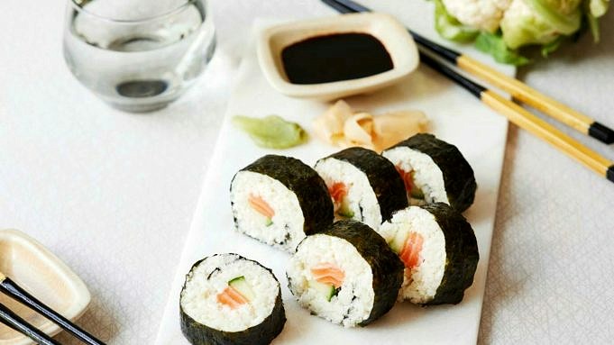 Sushi Roll Contro Roll Roll. Qual è La Differenza?